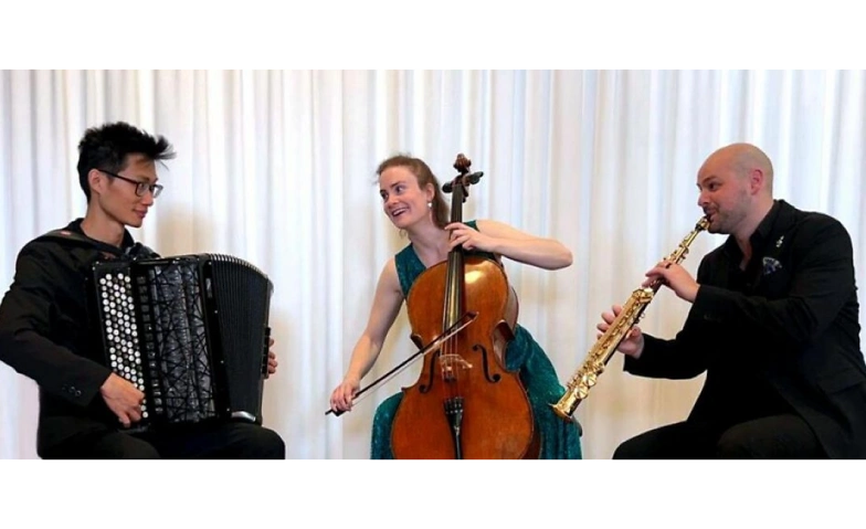 KulturKehrsatz präsentiert: Trio Lux