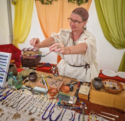 Making Roman Jewelry