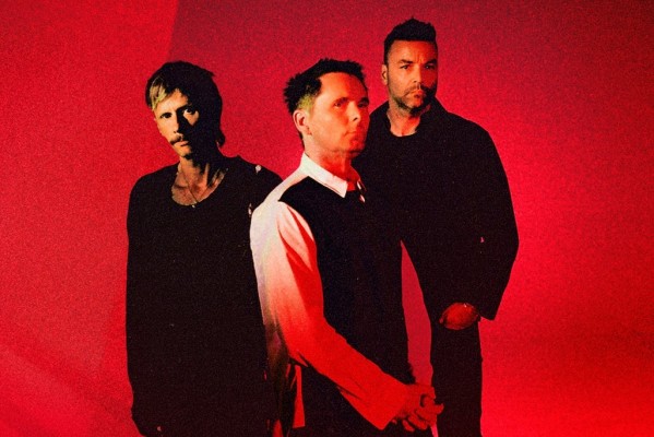 Muse - The Wow! Signal Europa Tour