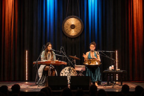 Arezoo Rezvani und Liron Meyuhas: Sound of the Earth