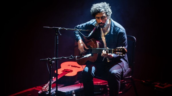 JOSÉ GONZÁLEZ