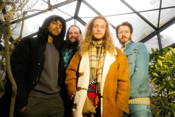 NAKED ON PALMTREES – EP Release Party