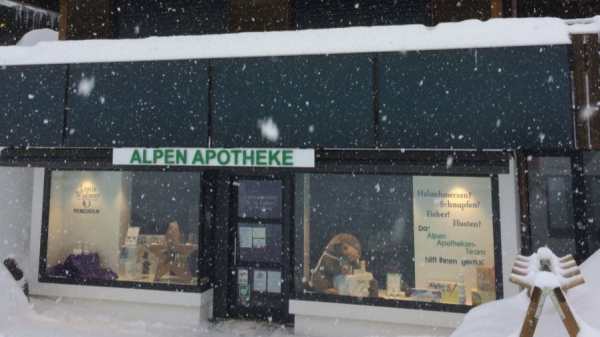Les 50 ans de la pharmacie Alpen de Bettmeralp