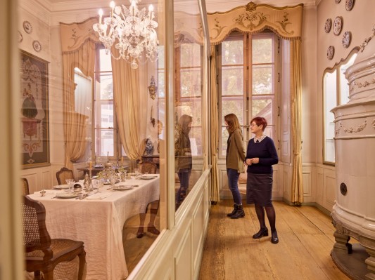 Basel Living Culture around 1800 – Tour through the City Palace