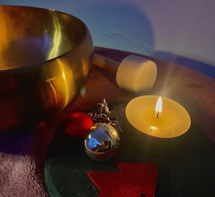 Deep Relaxation with Sound in Advent