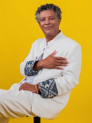 Mario Lucio & The Pan African Band