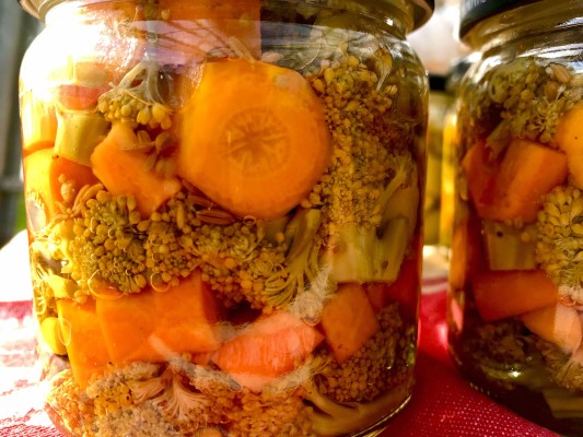 Essiggemüse und Pickles
