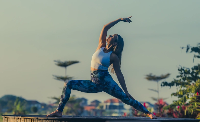 Ashtanga Inspired Yoga mit veganem Potluck