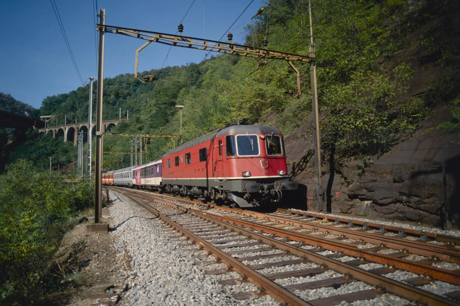 Durch den Gotthard ins Tessin
