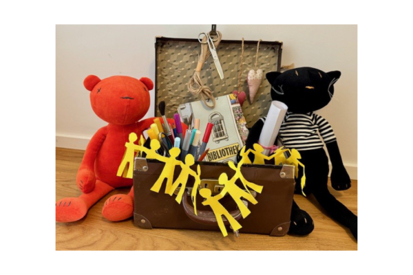 Storytelling and Crafting Session