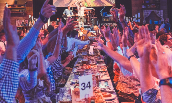 Volkshaus Wiesn