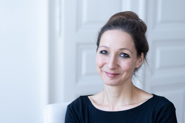 Reading: Nikoletta Kiss – Return to Budapest