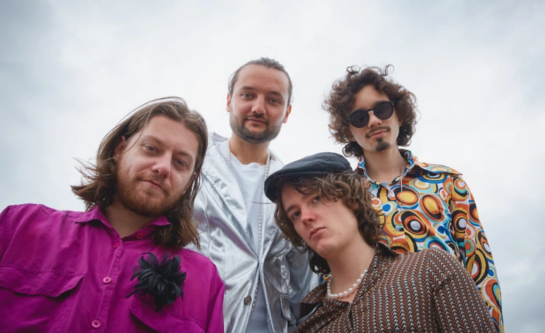 Niente Jazz: Four Disturbed Civilians