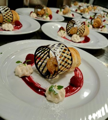 4-course menu for New Year's Eve at the Berghaus Elsigenalp inn