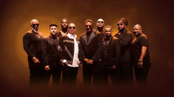 The Jacksons mit Special Guests Sister Sledge