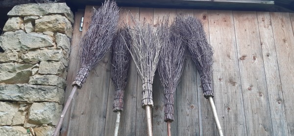 NATURENA: Making Twigs Brooms