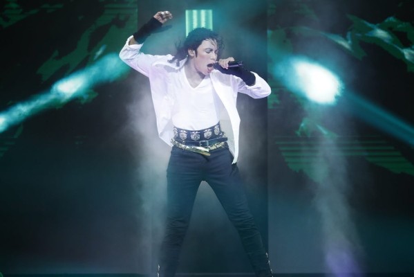 BEAT IT! - Premium Seats