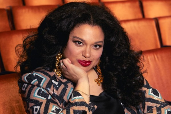 Michelle Buteau - La tournée Surviving and Thriving
