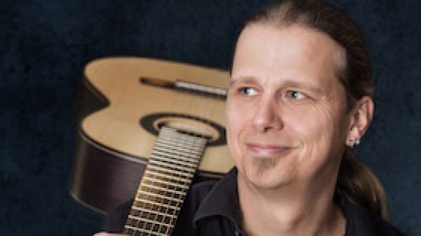 STEFAN EICHNER PLAYS REINHARD MEY - Homage