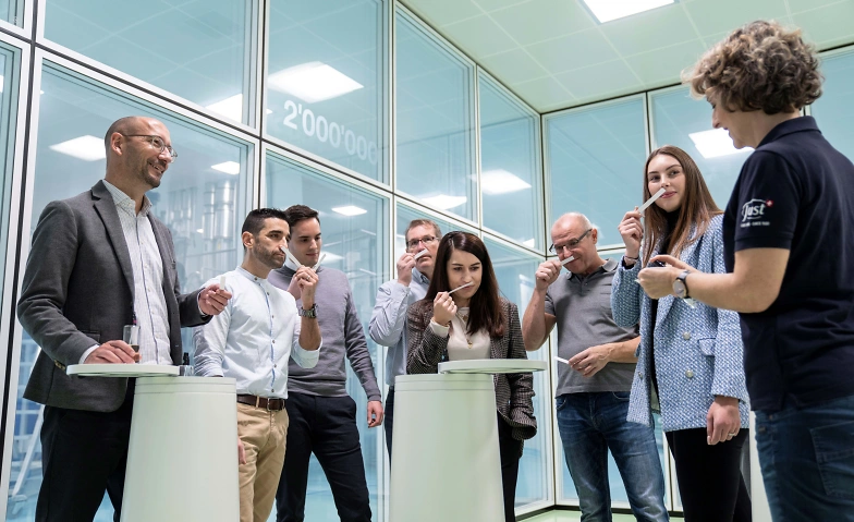Visite publique d'Arnikatour à la production