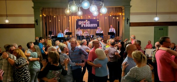 RAFZ-TANZT with Bigband GENERIKUM