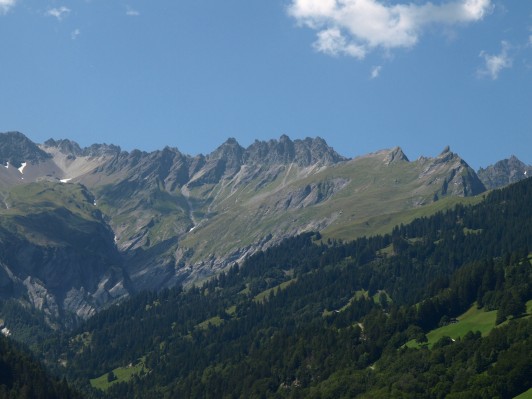 Hike in the Tamina Valley, wild views and fossils
