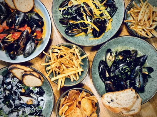 Moules & Frites