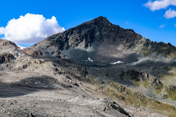 The 3,147-Meter Summit Bliss Weekend