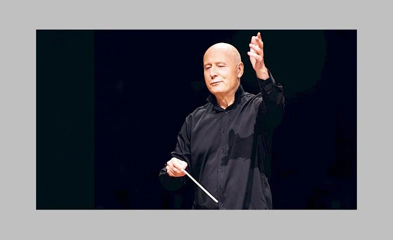 Paavo Järvi avec le Requiem de Mozart