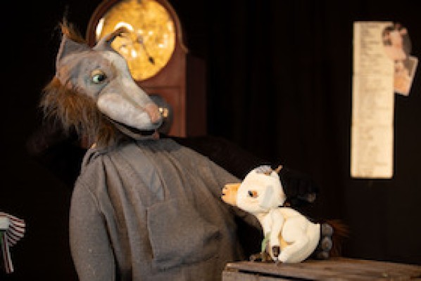 Sieben allein zu Haus - Ein Wolf und sieben Geißlein