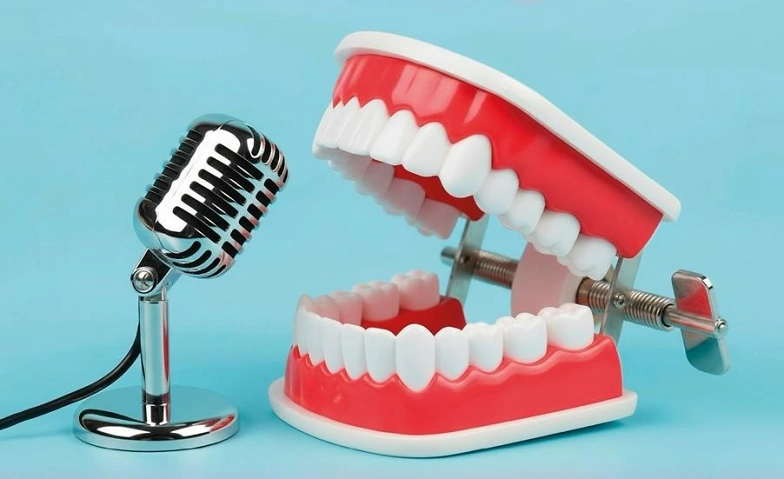 PowerPoint - Karaoke con Fabian Rütsche & Benjamin Heutschi