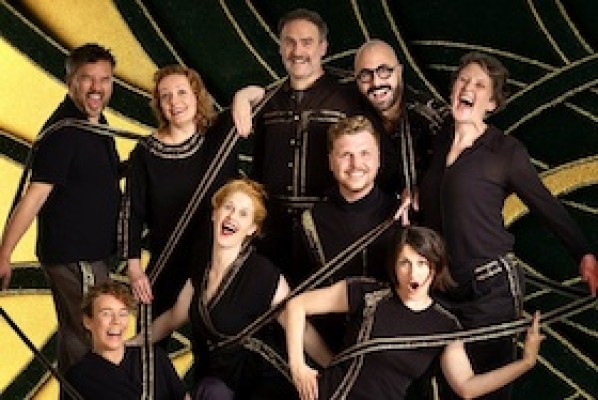 DIE IMPROVISIONÄRE // Improvisation Theater for Adults