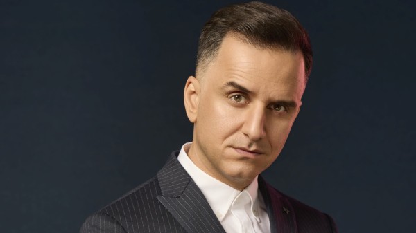 Özcan Cosar | Logen-Seat en la Suite de Ticketmaster