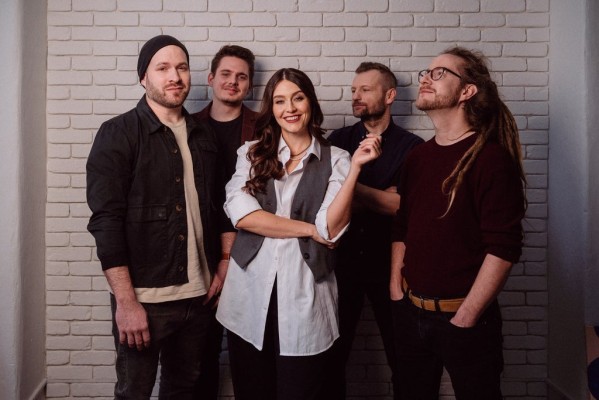 Kateřina Marie Tichá und Bandjeez