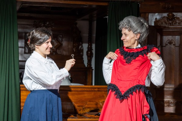 Theater: A Woman Asserts Herself