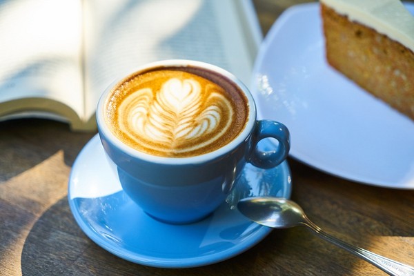 Forget-Me-Not Café for People with and without Dementia