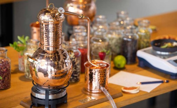 Taller de Gin Edelwhite – Destilación de Gin