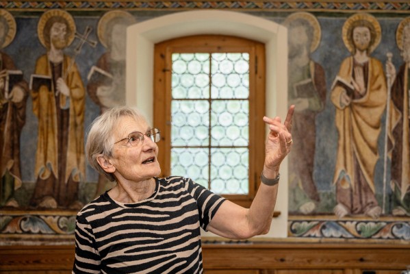 Guided Tours of the Church in Lüen