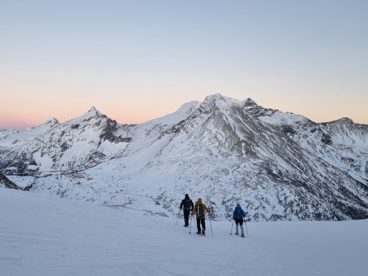 Guided Full Moon Hike – Schwarzsee