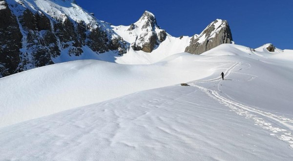 62. Swiss Winter Two-Day Mountain Skiing