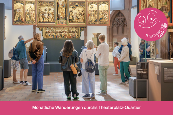Hike through the Theaterplatz District