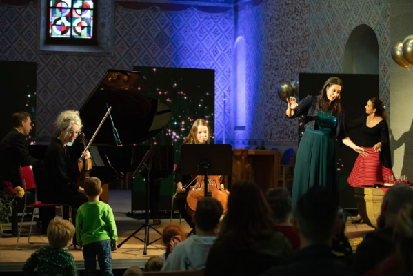 Lala's adventurous journey - a musical fairy tale