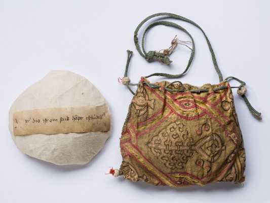 The Reliquary Find of Inwil – Insights from a Master's Thesis