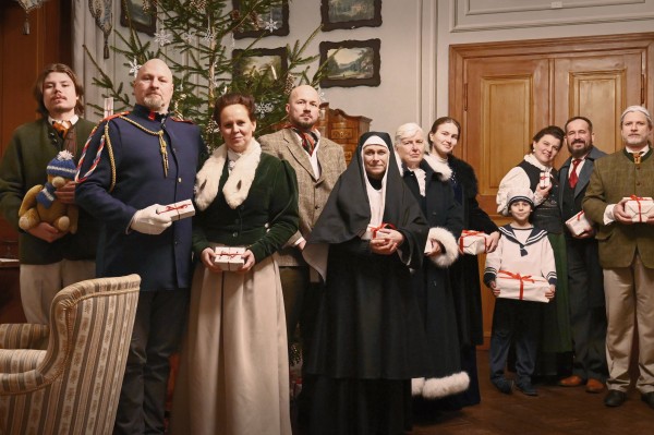 TŘEBOŇ: Christmas Costume Tour Knížecí Vánoce