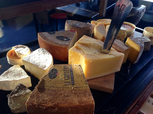 Villa Boveri Enjoyment - Cheese and Wine Celebration