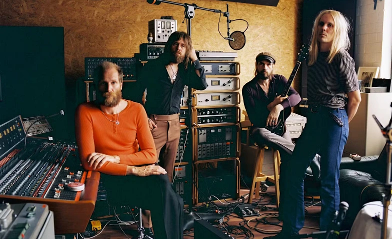 KADAVAR Support: Scott Hepple & The Sun Band