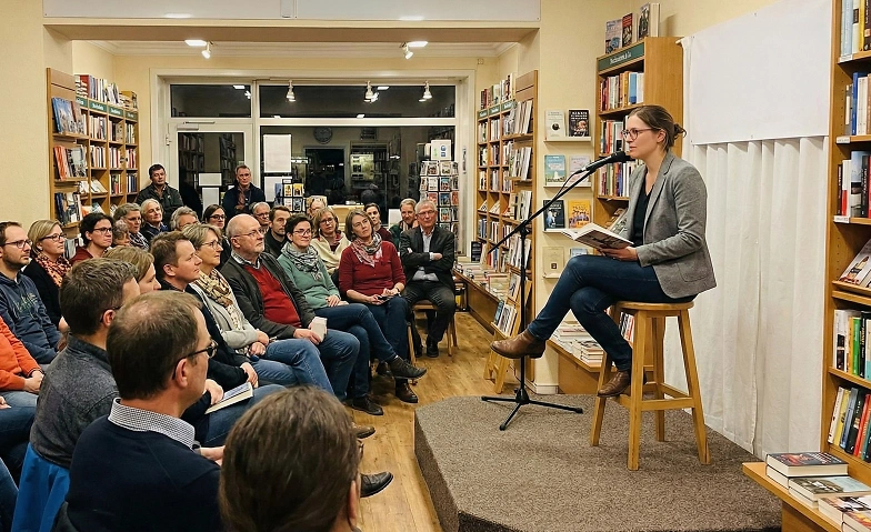 Buchvernissage mit Florianne Koechlin: Bakterienfresser