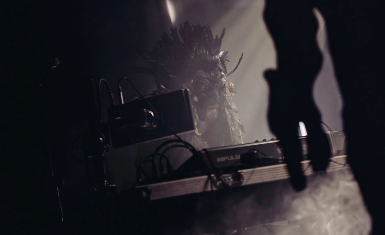 bergmal presenta: Nordic Giants (Reino Unido) y Sunset Images (MX)