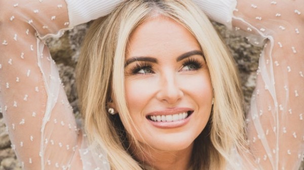 Cliona Hagan - the Dolly Songbook