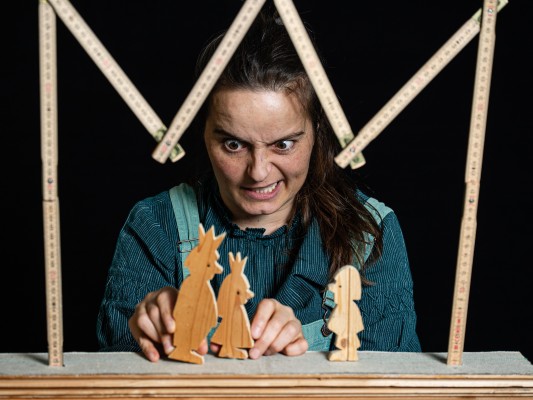 Hand im Glück Puppet Theater - Finitopepitto! (Children's Theater, ages 5+)